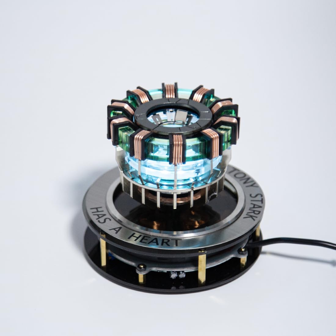 Iron Man - Arc Reactor, Floating