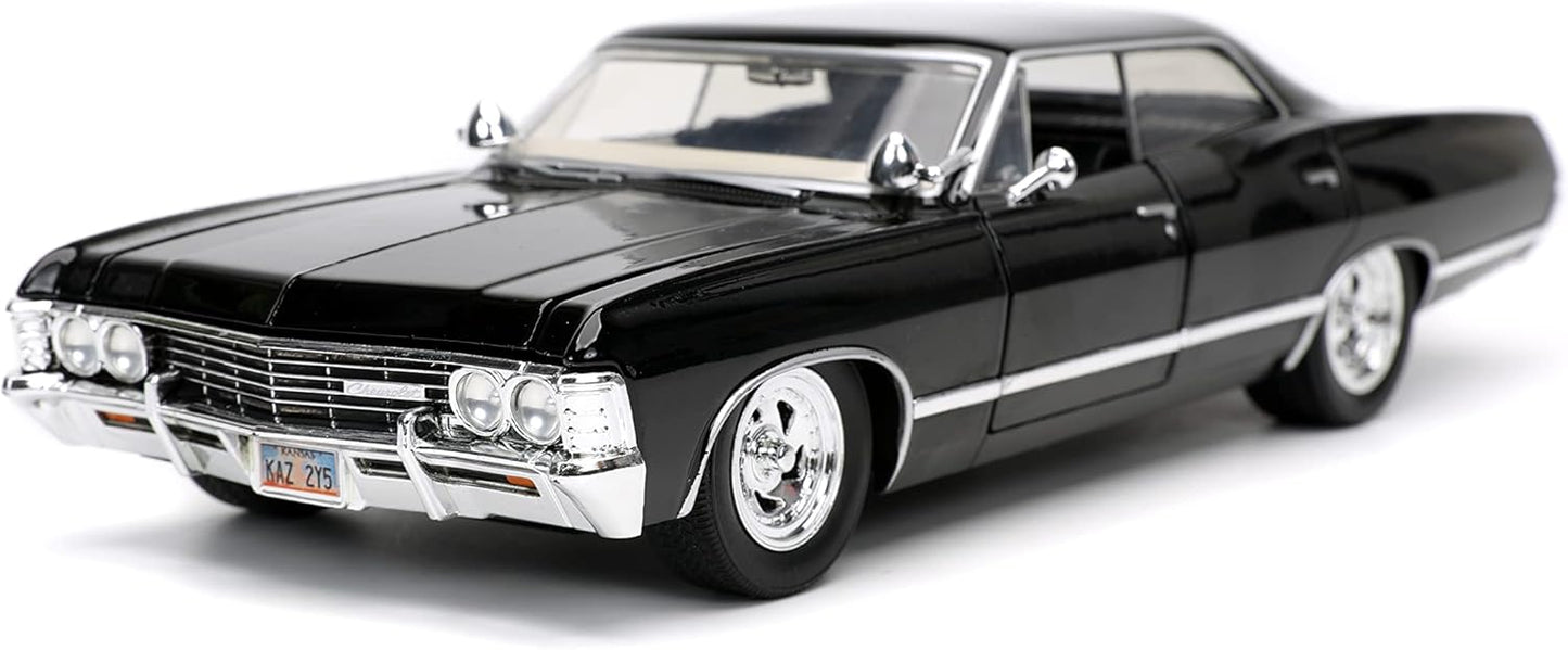 Supernatural 1:24 1967 Chevy Impala & Dean Figure