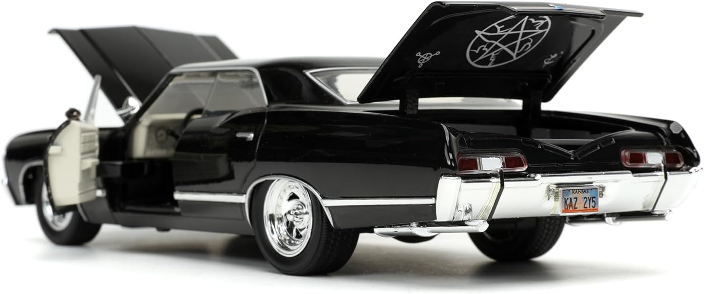 Supernatural 1:24 1967 Chevy Impala & Dean Figure