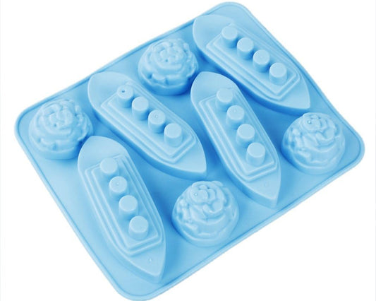 Titanic - silicone ice cube trays
